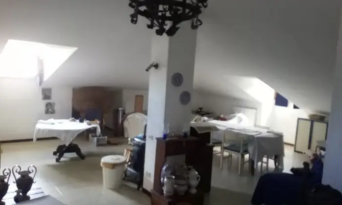 Rexer-Petriano-Casa-indipendente-libera-su-lati-con-giardino-Altro
