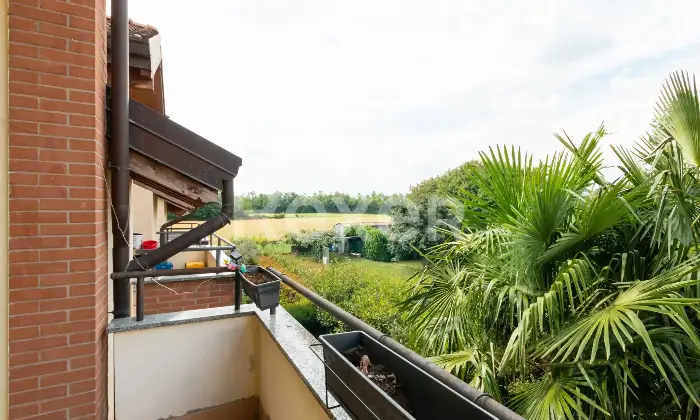 Rexer-Verderio-Inferiore-Bilocale-a-reddito-con-doppia-terrazza-e-vista-aperta-sul-verde-Altro