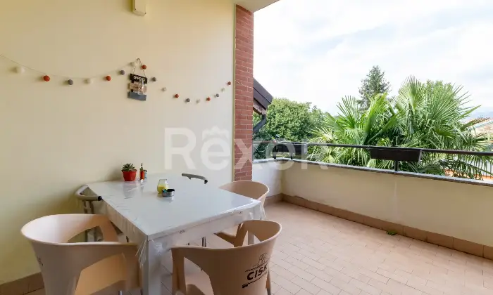 Rexer-Verderio-Inferiore-Bilocale-a-reddito-con-doppia-terrazza-e-vista-aperta-sul-verde-Altro