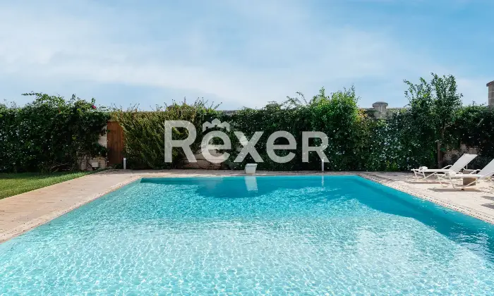 Rexer-Carovigno-Masseria-con-corte-interna-ed-esterna-e-piscina-Altro