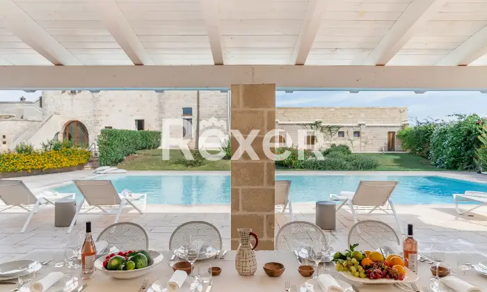 Rexer-Carovigno-Masseria-con-corte-interna-ed-esterna-e-piscina-Altro