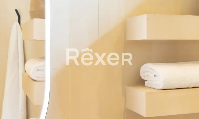 Rexer-Carovigno-Masseria-con-corte-interna-ed-esterna-e-piscina-Altro