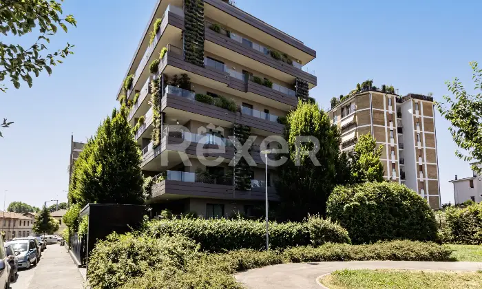 Rexer-Vedano-al-Lambro-Appartamento-di-mq-oltre-a-cantina-e-n-autorimesse-singole-Altro