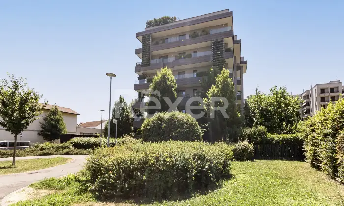 Rexer-Vedano-al-Lambro-Appartamento-di-mq-oltre-a-cantina-e-n-autorimesse-singole-Altro
