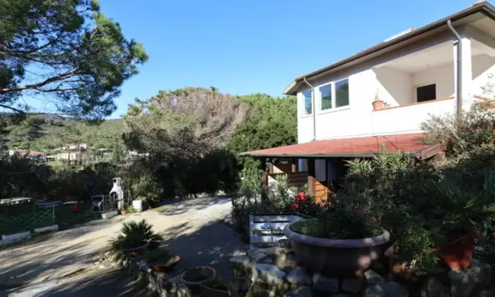 Rexer-Bonalacciafiletto-Villa-Ideale-per-Pi-Nuclei-Familiari-con-Piscina-e-Ampio-Terreno-Via-Filetto-Campo-nellElba-Altro