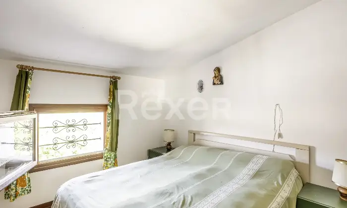 Rexer-Lusiana-Conco-Palazzina-con-Tre-Appartamenti-Indipendenti-Lusiana-Conco-VI-Altro