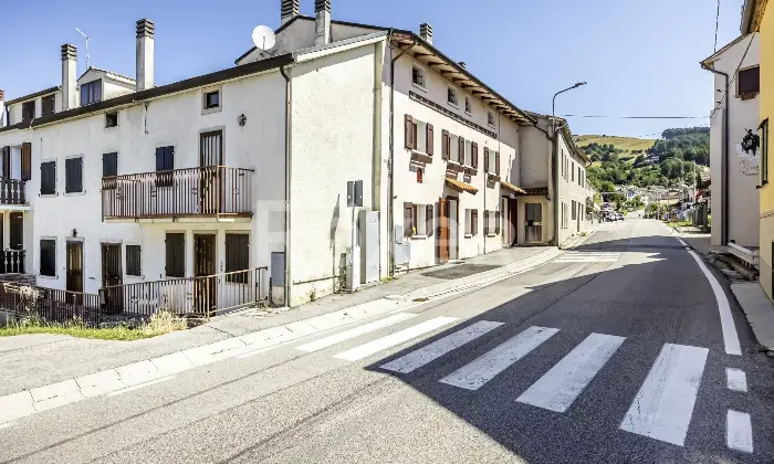 Rexer-Lusiana-Conco-Palazzina-con-Tre-Appartamenti-Indipendenti-Lusiana-Conco-VI-Altro