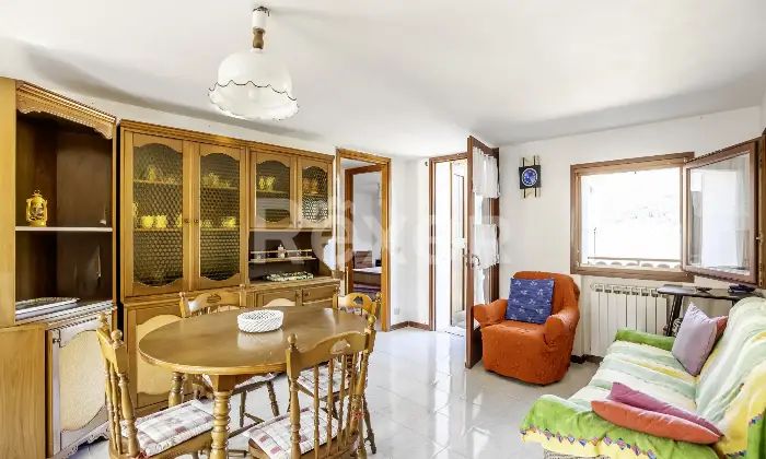 Rexer-Lusiana-Conco-Palazzina-con-Tre-Appartamenti-Indipendenti-Lusiana-Conco-VI-Altro