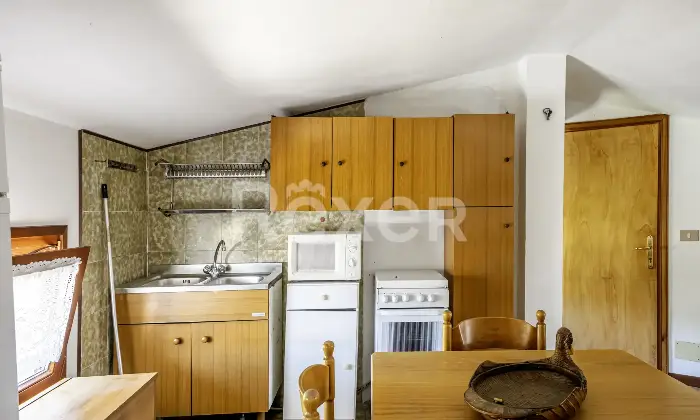 Rexer-Lusiana-Conco-Palazzina-con-Tre-Appartamenti-Indipendenti-Lusiana-Conco-VI-Altro