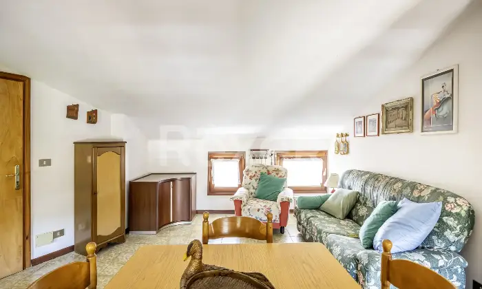 Rexer-Lusiana-Conco-Palazzina-con-Tre-Appartamenti-Indipendenti-Lusiana-Conco-VI-Altro