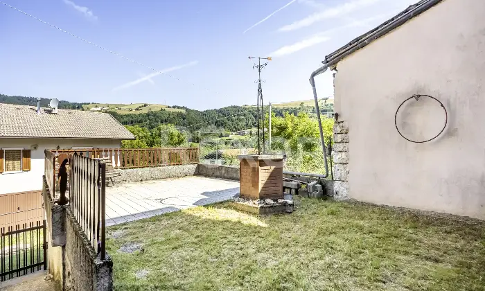 Rexer-Lusiana-Conco-Palazzina-con-Tre-Appartamenti-Indipendenti-Lusiana-Conco-VI-Altro
