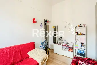 Rexer-Roma-Luminoso-monolocale-piano-alto-Altro