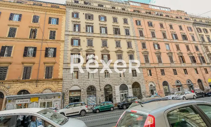 Rexer-Roma-Luminoso-monolocale-piano-alto-Altro