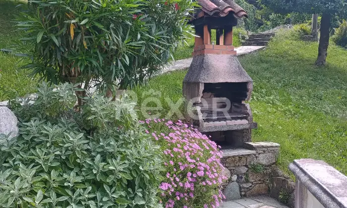 Rexer-MENAGGIO-Vista-lago-appartamenti-con-giardino-e-posti-auto-Altro