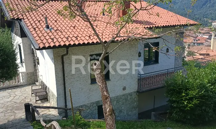 Rexer-MENAGGIO-Villa-bifamiliare-vista-lago-con-giardino-Altro