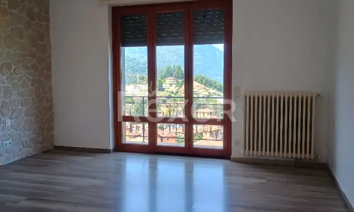 Rexer-MENAGGIO-Vista-lago-appartamenti-con-giardino-e-posti-auto-Altro