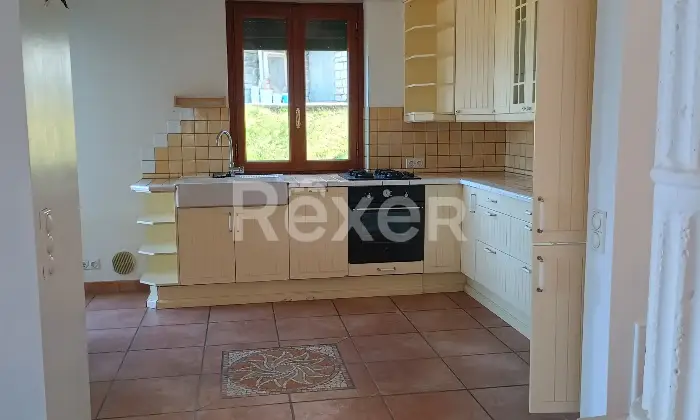 Rexer-MENAGGIO-Vista-lago-appartamenti-con-giardino-e-posti-auto-Altro