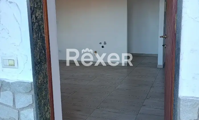 Rexer-MENAGGIO-Vista-lago-appartamenti-con-giardino-e-posti-auto-Altro