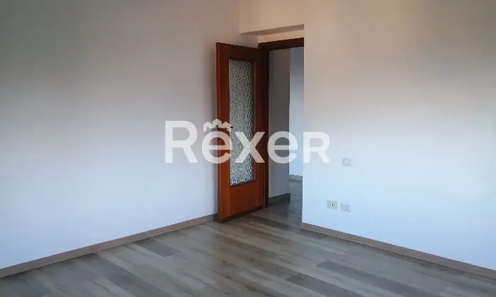 Rexer-MENAGGIO-Vista-lago-appartamenti-con-giardino-e-posti-auto-Altro