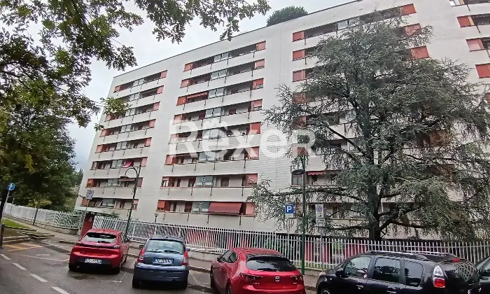 Rexer-Cusano-Milanino-Cusano-Milanino-Vendita-di-trilocali-e-quadrilocali-locati-regolarmente-con-box-di-pertinenza-Altro