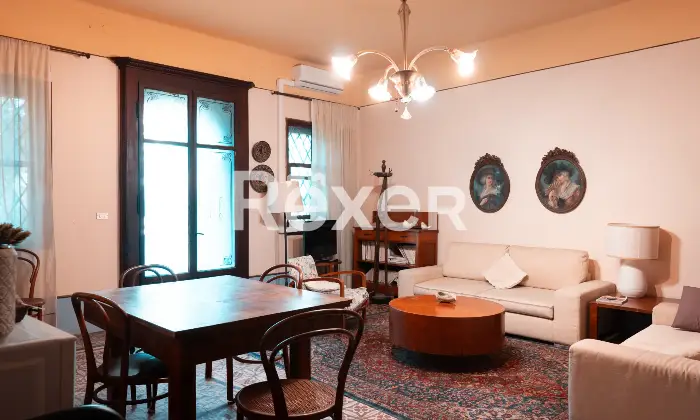 Rexer-Caldiero-Antico-casale-con-rustici-e-ampio-terreno-Altro