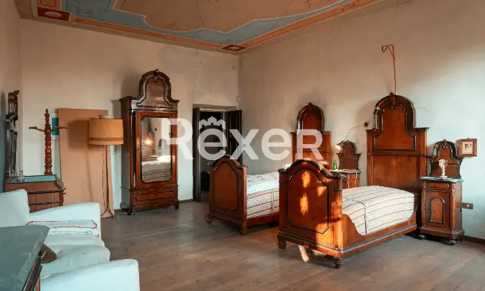 Rexer-Caldiero-Antico-casale-con-rustici-e-ampio-terreno-Altro