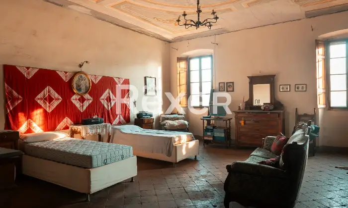 Rexer-Caldiero-Antico-casale-con-rustici-e-ampio-terreno-Altro