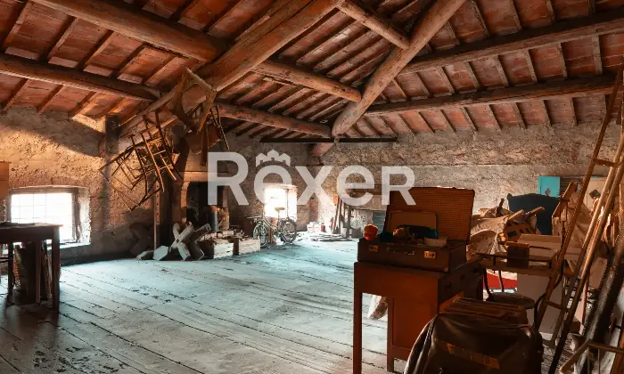 Rexer-Caldiero-Antico-casale-con-rustici-e-ampio-terreno-Altro