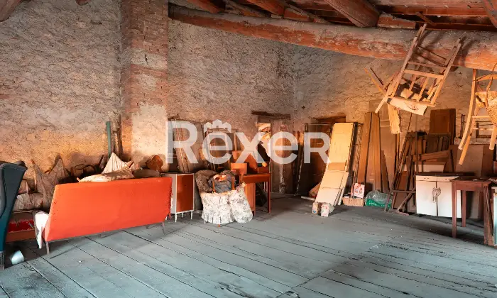 Rexer-Caldiero-Antico-casale-con-rustici-e-ampio-terreno-Altro