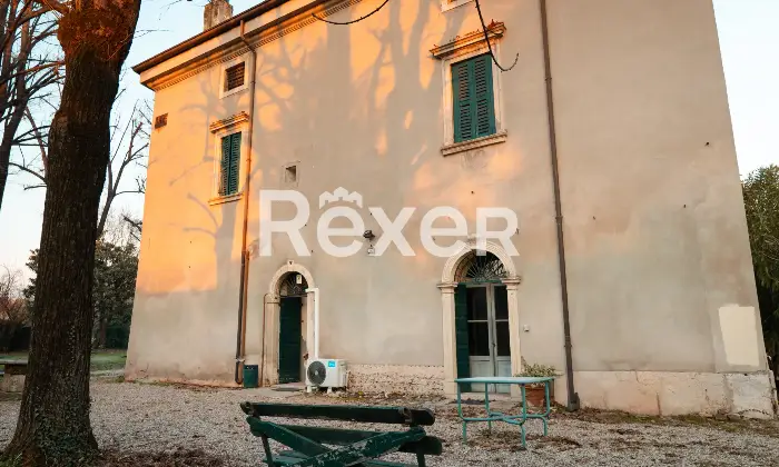 Rexer-Caldiero-Antico-casale-con-rustici-e-ampio-terreno-Altro