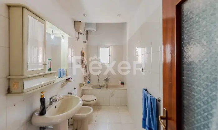 Rexer-SantAntimo-Intero-stabile-con-appartamenti-locati-o-appartamenti-singoli-SantAntimo-NA-Altro