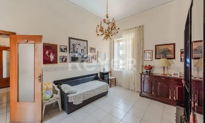 Rexer-SantAntimo-Intero-stabile-con-appartamenti-locati-o-appartamenti-singoli-SantAntimo-NA-Altro