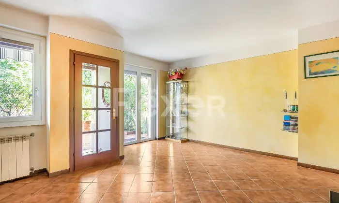 Rexer-Brescia-VILLA-A-SCHIERA-PORZIONE-CENTRALE-Altro
