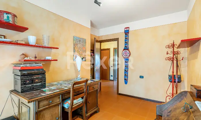 Rexer-Brescia-VILLA-A-SCHIERA-PORZIONE-CENTRALE-Altro