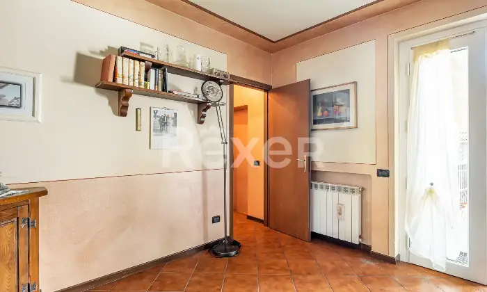 Rexer-Brescia-VILLA-A-SCHIERA-PORZIONE-CENTRALE-Altro