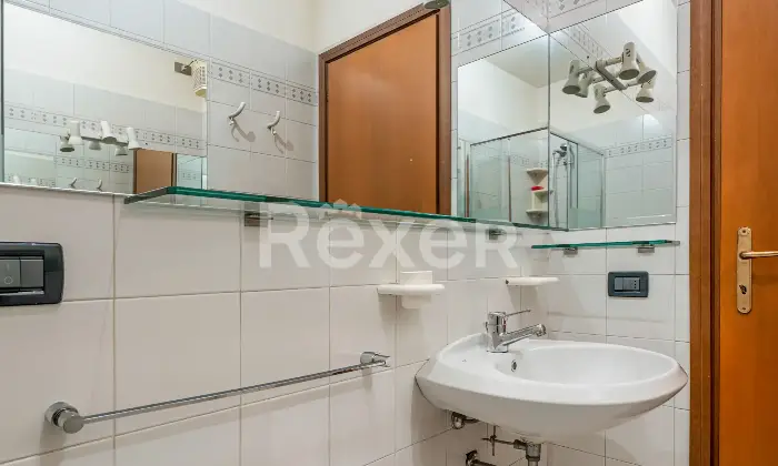 Rexer-Brescia-VILLA-A-SCHIERA-PORZIONE-CENTRALE-Altro