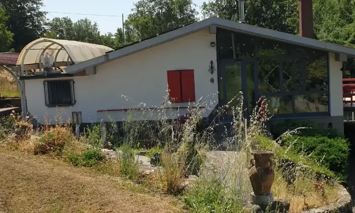 Rexer-Rocchetta-di-Vara-Casa-indipendente-arredata-Rocchetta-di-Vara-SP-Ingresso