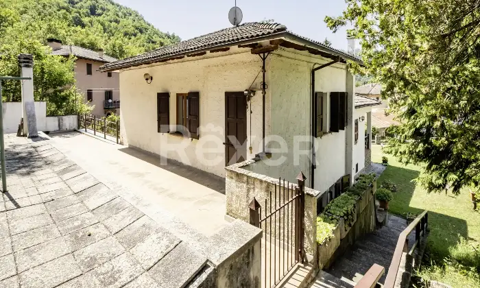Rexer-Monterenzio-Monterenzio-Savazza-villa-unifamiliare-con-giardino-e-terreno-retrostante-Altro