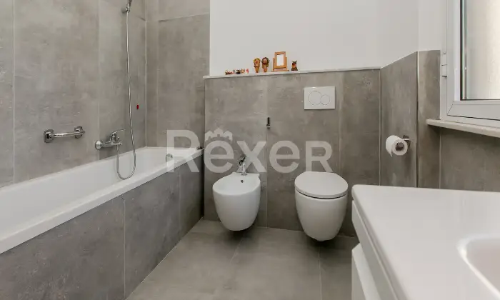 Rexer-Genova-Appartamento-Ristrutturato-con-Vista-Mare-Altro