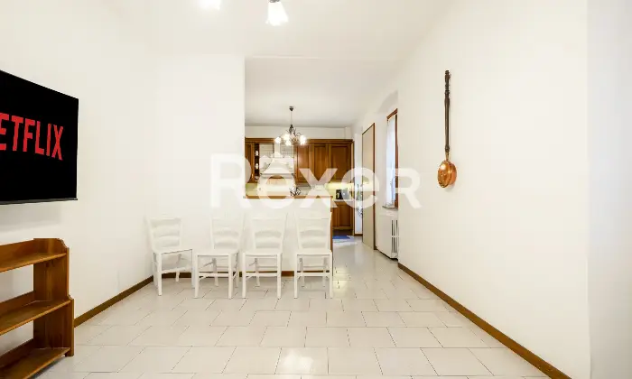 Rexer-Calolziocorte-Immobile-indipendente-disposto-su-quattro-livelli-con-giardino-di-propriet-e-due-posti-auto-Altro