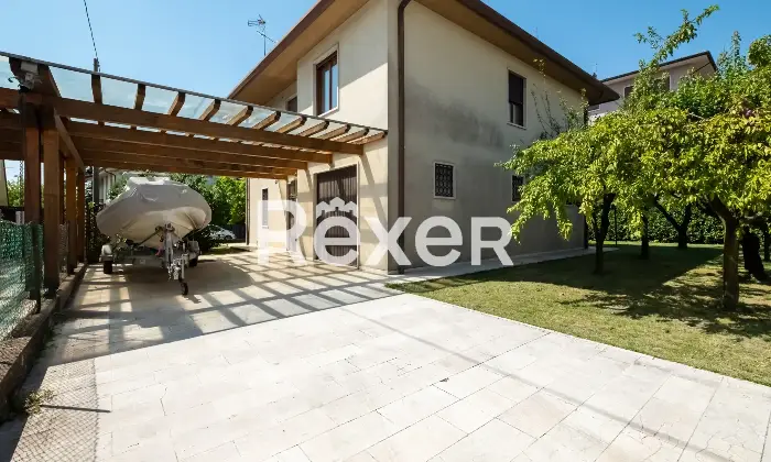 Rexer-creazzo-Abitazione-Indipendente-con-Ampio-Giardino-Altro