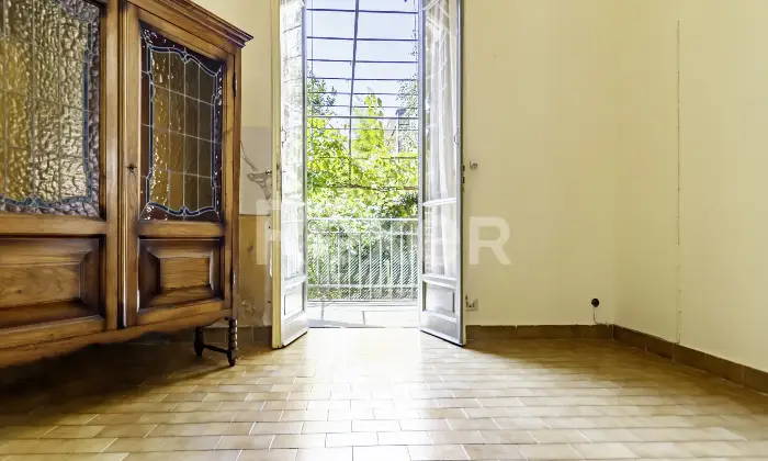 Rexer-Torino-Esclusiva-Villa-in-Crocetta-con-Giardino-Privato-Due-Livelli-e-Due-Posti-Auto-Altro