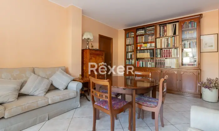 Rexer-Lissone-Lissone-Quadrilocale-con-doppi-servizi-e-box-di-pertinenza-Altro