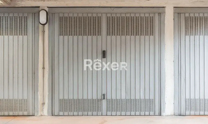 Rexer-Lissone-Lissone-Quadrilocale-con-doppi-servizi-e-box-di-pertinenza-Altro
