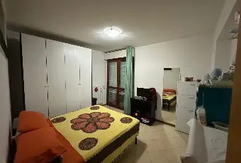 Rexer-Urbino-Urbino-Via-Carnevali-Bilocale-con-scoperto-esclusivo-e-garage-Altro