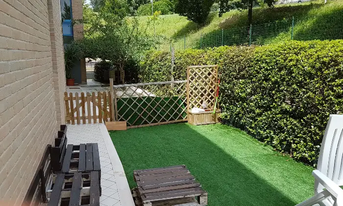 Rexer-Urbino-Urbino-Via-Carnevali-Ampio-quadrilocale-con-ingresso-indipendente-giardino-e-garage-Altro