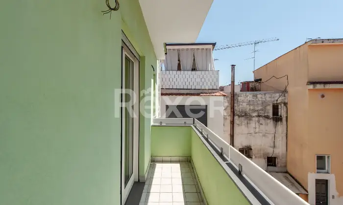 Rexer-Pomigliano-dArco-Elegante-immobile-nel-cuore-di-Pomigliano-Altro