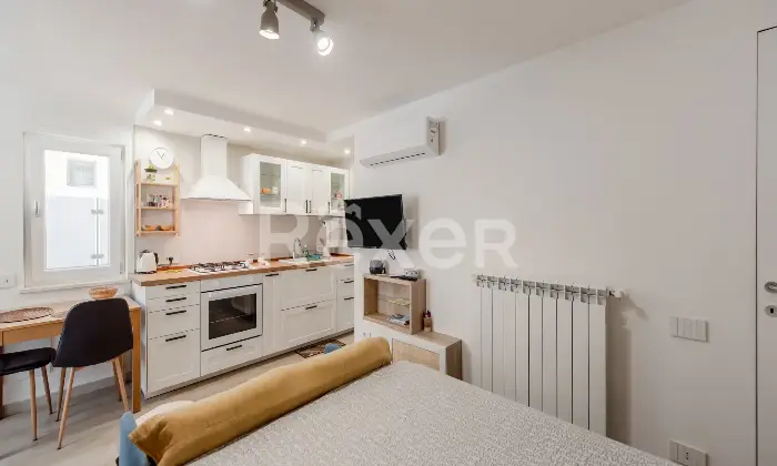 Rexer-Pomigliano-dArco-Elegante-immobile-nel-cuore-di-Pomigliano-Altro