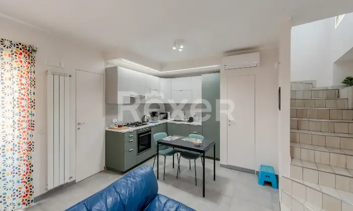 Rexer-Pomigliano-dArco-Elegante-immobile-nel-cuore-di-Pomigliano-Altro