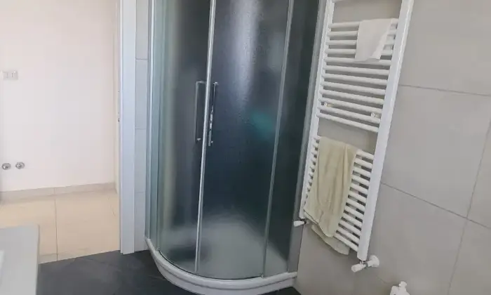 Rexer-Foggia-Luminoso-appartamento-in-zona-signorile-Bagno